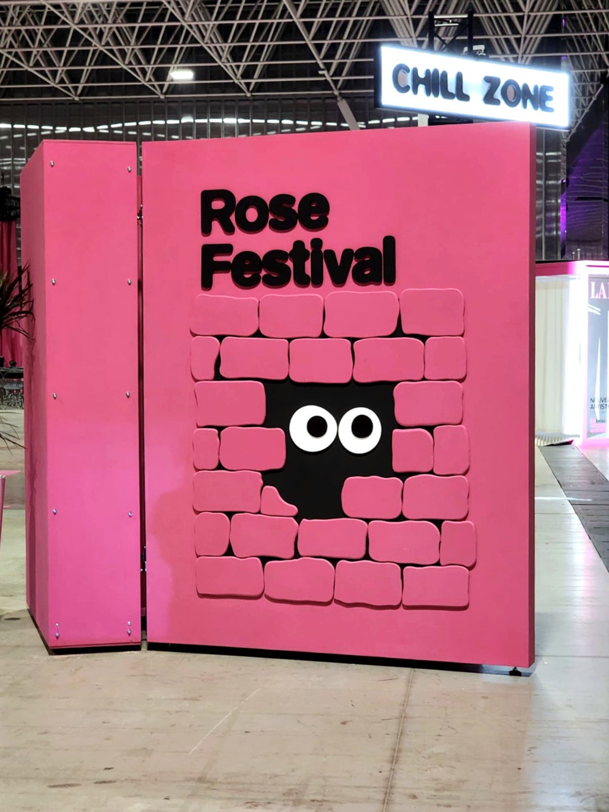 Rose Festival: Interactive Giant Book — 1