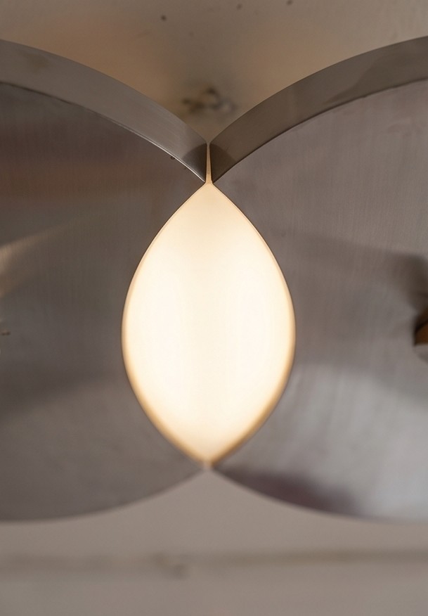 Giao Nguyen Lamp — 3